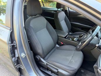 VAUXHALL INSIGNIA 1.6 Insignia Design ecoTec TD 5dr