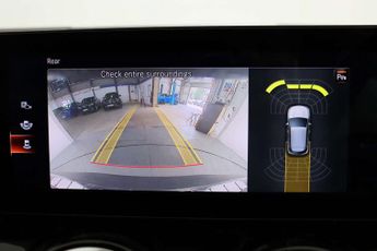 Mercedes-Benz EQA EQA 250 66.5kWh AMG Line SUV 5dr Electric Auto (190 ps)