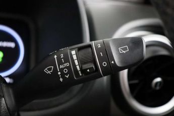 Hyundai KONA 64kWh Ultimate SUV 5dr Electric Auto (10.5kW Charger) (204 ps)