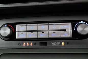 Hyundai KONA 64kWh Ultimate SUV 5dr Electric Auto (10.5kW Charger) (204 ps)