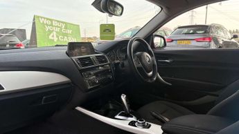 BMW 2 SERIES 1.5 218i SE Coupe 2dr Petrol Auto Euro 6 (s/s) (136 ps)