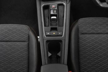 SEAT LEON 1.0 eTSI MHEV FR Hatchback 5dr Petrol Hybrid DSG Euro 6 (s/s) (1