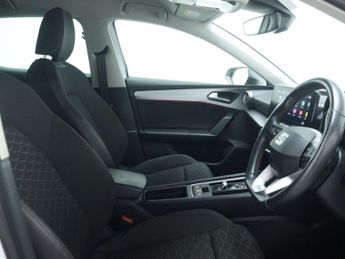 SEAT LEON 1.0 eTSI MHEV FR Hatchback 5dr Petrol Hybrid DSG Euro 6 (s/s) (1