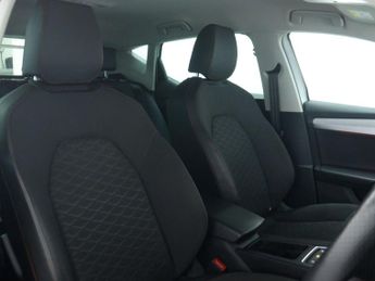 SEAT LEON 1.0 eTSI MHEV FR Hatchback 5dr Petrol Hybrid DSG Euro 6 (s/s) (1