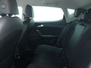 SEAT LEON 1.0 eTSI MHEV FR Hatchback 5dr Petrol Hybrid DSG Euro 6 (s/s) (1