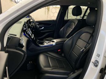 MERCEDES-BENZ GLC 2.1 GLC 220 Urban Edition D 4Matic Auto 4WD 5dr