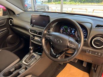 HYUNDAI KONA 1.6 Kona Premium GDi HEV Semi-Auto 5dr