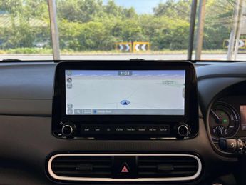 HYUNDAI KONA 1.6 Kona Premium GDi HEV Semi-Auto 5dr