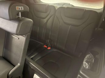 HYUNDAI SANTA FE 1.6 Santa Fe Premium HEV 2WD Auto 5dr