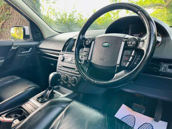 LAND ROVER FREELANDER 2.2 Freelander Luxury HSE SD4 Auto 4WD 5dr