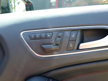 Mercedes-Benz GLA 2.0 GLA45 AMG 4Matic Auto 4WD 5dr
