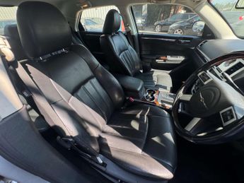 CHRYSLER 300C 3.0 300c CRD Auto 4dr