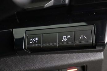 Renault Austral 1.2 E-TECH techno SUV 5dr Petrol Hybrid Auto Euro 6 (s/s) (200 p