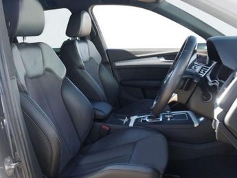 Audi Q5 2.0 TDI 40 S line SUV 5dr Diesel S Tronic quattro Euro 6 (s/s) (