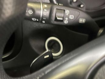 MERCEDES-BENZ VITO eVito Touringer 5dr