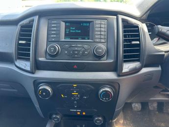FORD RANGER 2.2 TDCi XL Pickup Manual 4WD (150 ps)