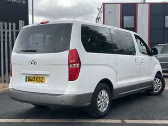 HYUNDAI I800 2.5 CRDi SE MPV 5dr Diesel Manual Euro 6 (136 ps)