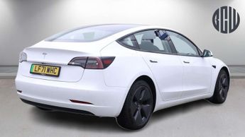 TESLA MODEL 3 Model 3 Standard Range + 4dr
