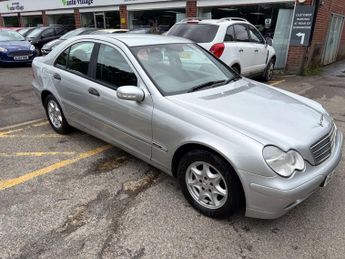 MERCEDES-BENZ C CLASS 1.8 C180 Kompressor Classic SE Saloon 4dr Petrol Automatic (202 