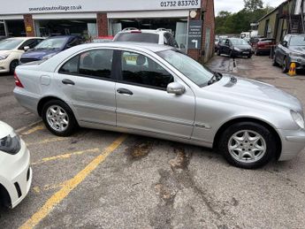 MERCEDES-BENZ C CLASS 1.8 C180 Kompressor Classic SE Saloon 4dr Petrol Automatic (202 