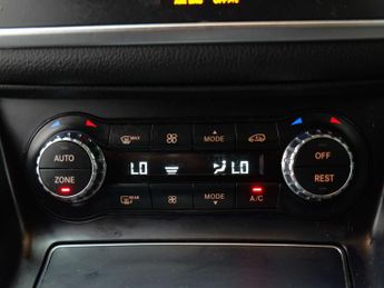 Mercedes-Benz CLA 1.6 CLA 180 AMG Line Edition Auto 4dr
