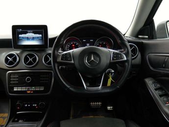 Mercedes-Benz CLA 1.6 CLA 180 AMG Line Edition Auto 4dr