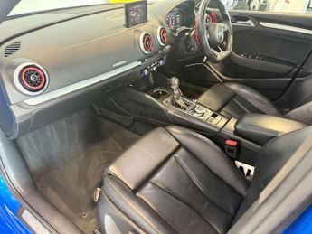 Audi S3 2.0 S3 Black Edition TFSI Quattro Semi-Auto 4WD 4dr