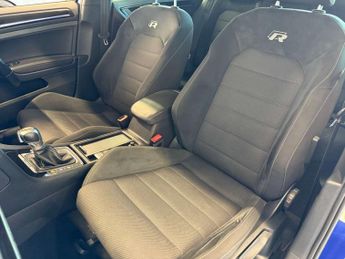 Volkswagen GOLF 2.0 Golf R TSi Semi-Auto 4WD 5dr