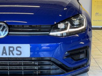 Volkswagen GOLF 2.0 Golf R TSi Semi-Auto 4WD 5dr