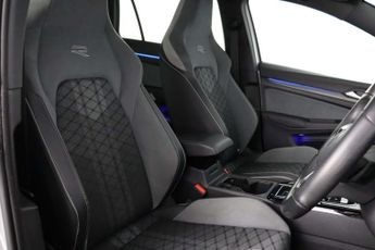 Volkswagen Golf 1.5 eTSI MHEV R-Line DSG Euro 6 (s/s) 5dr