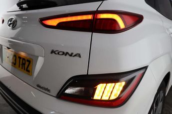 Hyundai KONA 64kWh Ultimate SUV 5dr Electric Auto (10.5kW Charger) (204 ps)