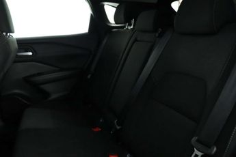 Nissan Qashqai 1.3 DIG-T MHEV N-Connecta SUV 5dr Petrol Hybrid XTRON Euro 6 (s/