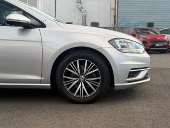 VOLKSWAGEN GOLF 1.5 Golf SE Nav TSi Evo Semi-Auto 5dr