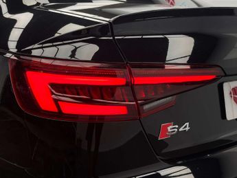 Audi S4 3.0 S4 TFSI Quattro Auto 4WD 4dr