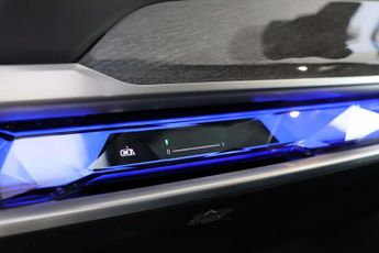 BMW i7 60 105.7kWh Excellence Pro Saloon 4dr Electric Auto xDrive (544 