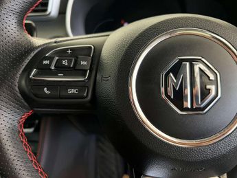 MG ZS MG ZS Trophy Connect EV 5dr