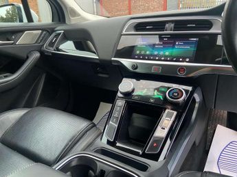 Jaguar I-PACE 400 90kWh SE SUV 5dr Electric Auto 4WD (400 ps)