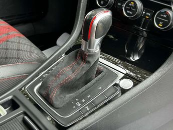 VOLKSWAGEN GOLF 2.0 Golf GTi TCR Semi-Auto 5dr