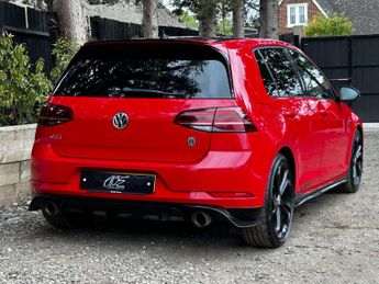 VOLKSWAGEN GOLF 2.0 Golf GTi TCR Semi-Auto 5dr