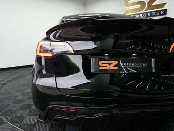 Tesla Model Y ModeL Y Long Range AWD 4WD 5dr