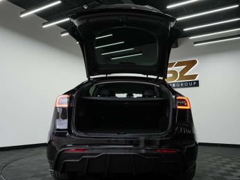 Tesla Model Y ModeL Y Long Range AWD 4WD 5dr