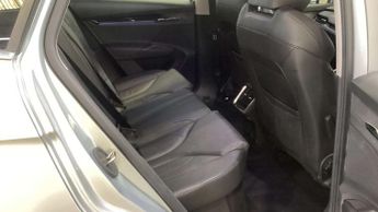 SKODA ENYAQ Enyaq iV 60 5dr