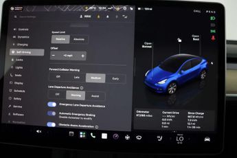 Tesla Model Y (Dual Motor) Long Range SUV 5dr Electric Auto 4WDE (384 bhp)