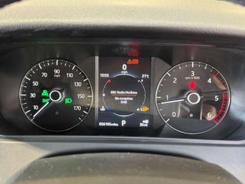 LAND ROVER RANGE ROVER VELAR 2.0 Range Rover Velar R-Dynamic S D240 Auto 4WD 5dr