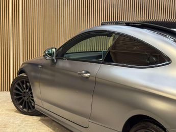 MERCEDES-BENZ C-CLASS 3.0 AMG C 43 Premium+ 4Matic Auto 4WD 2dr