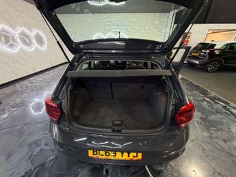 Volkswagen Polo 1.0 TSI GPF SE Hatchback 5dr Petrol Manual Euro 6 (s/s) (95 ps)