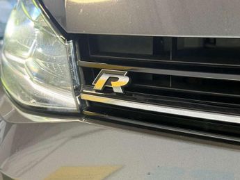 Volkswagen GOLF 2.0 Golf R TSi Semi-Auto 4WD 3dr