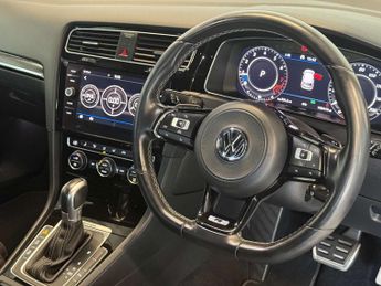 Volkswagen GOLF 2.0 Golf R TSi Semi-Auto 4WD 3dr