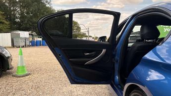 BMW 3 SERIES 2.0 328i M Sport Saloon 4dr Petrol Auto Euro 5 (s/s) (245 ps)