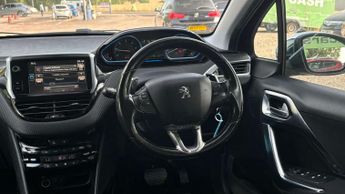 PEUGEOT 2008 1.6 e-HDi Allure SUV 5dr Diesel EGC Euro 5 (s/s) (92 ps)